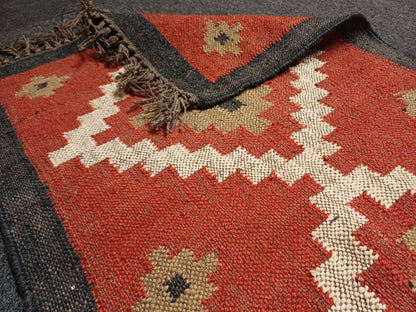 Jute Runner